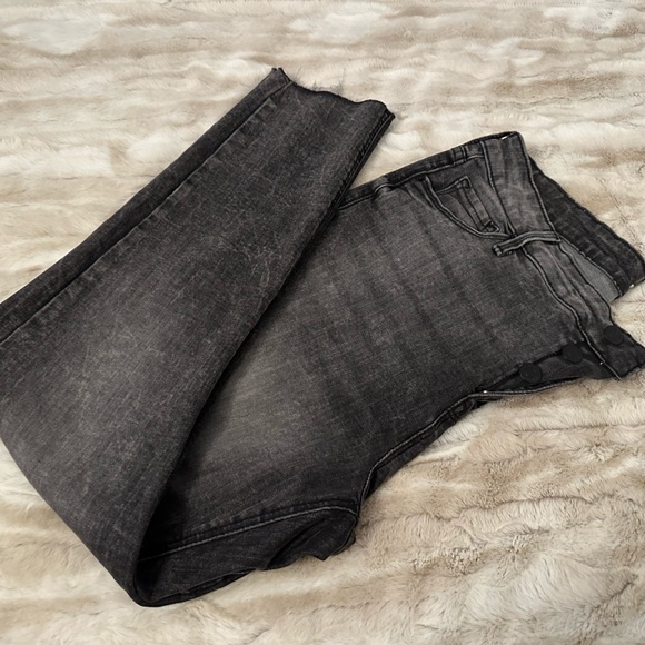 Old Navy jeans - Picture 1 of 3